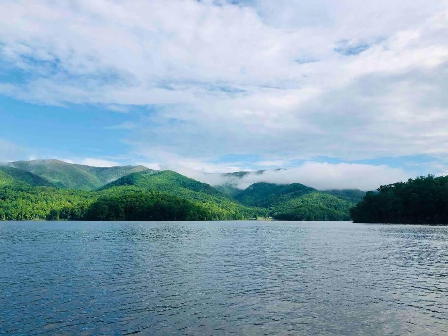 Cabin At The Cove At Watauga Lake Butler Екстер'єр фото