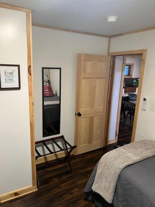 Cabin At The Cove At Watauga Lake Butler Екстер'єр фото